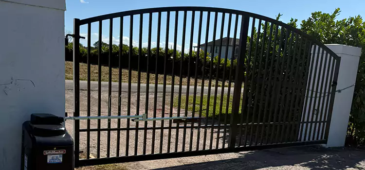 Driveway Fence Repair Vicksburg